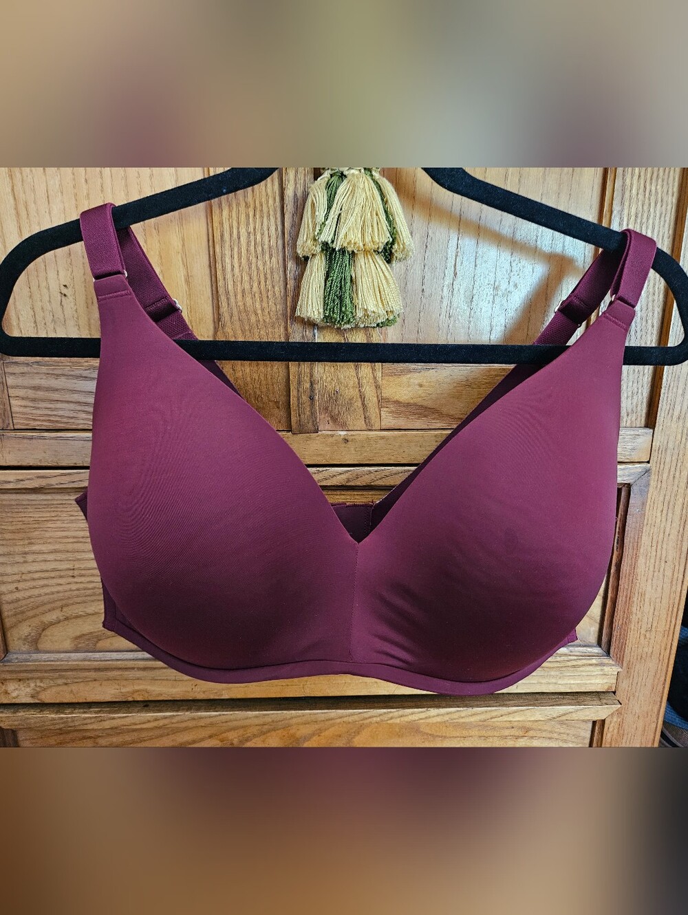 Soma Vanishing 360 Wireless Bra Burgandy 40DD